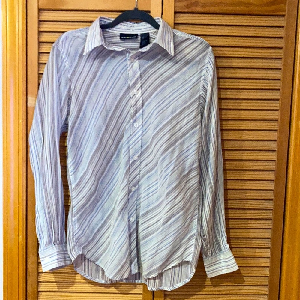 DKNY Jeans men light buttons down shirt
